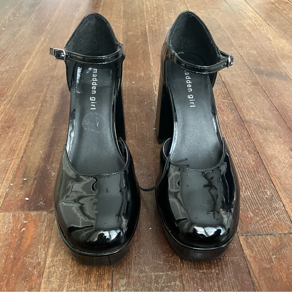 Black heels